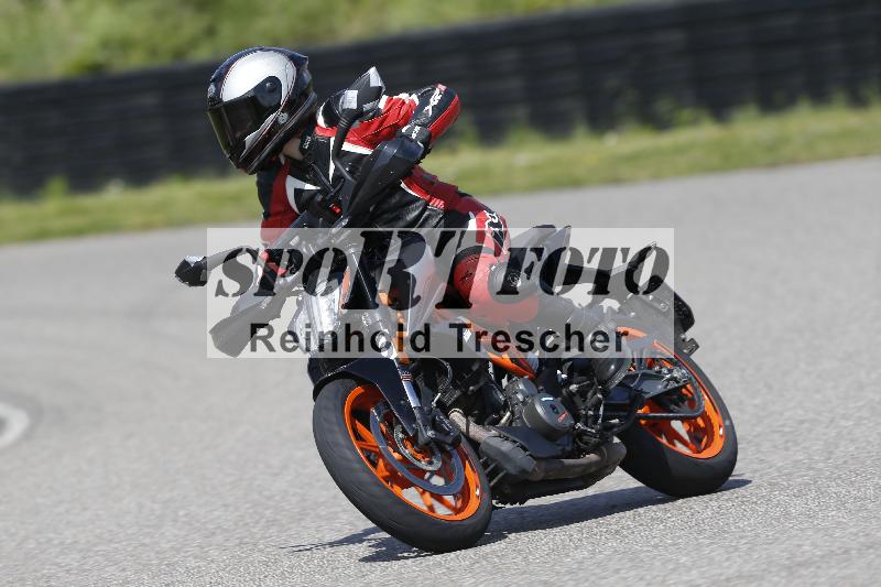 Archiv-2025/09 22.04.2025 Cornu Master School ADR/gruen-vert/36